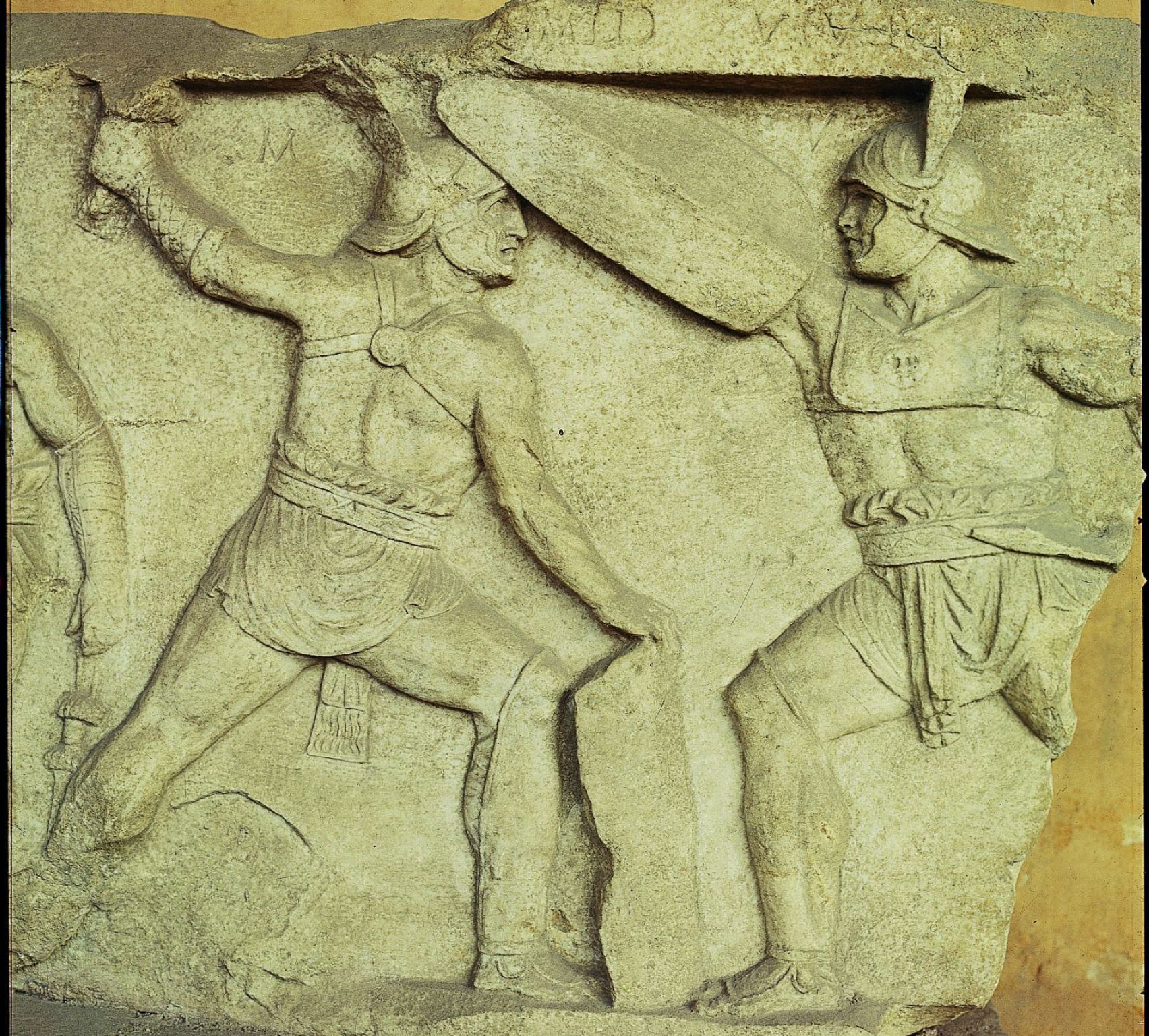 des gladiateurs (détail d’un bas-relief de l’époque impériale romaine)