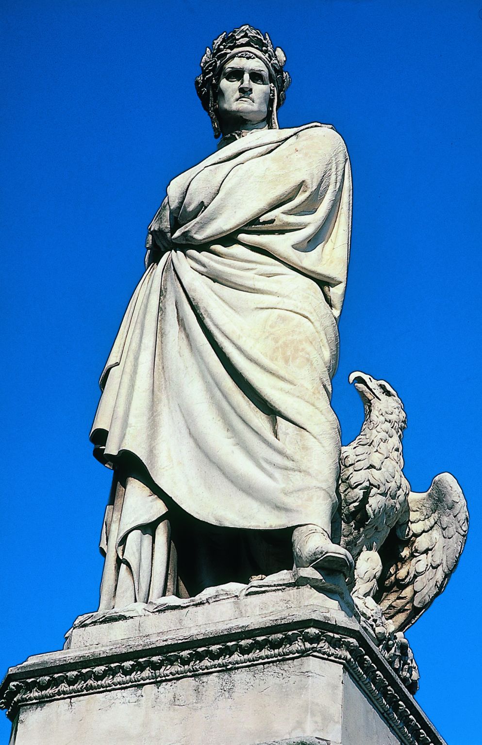 Florence, square de la Santa Croce, statue de Dante Alighieri