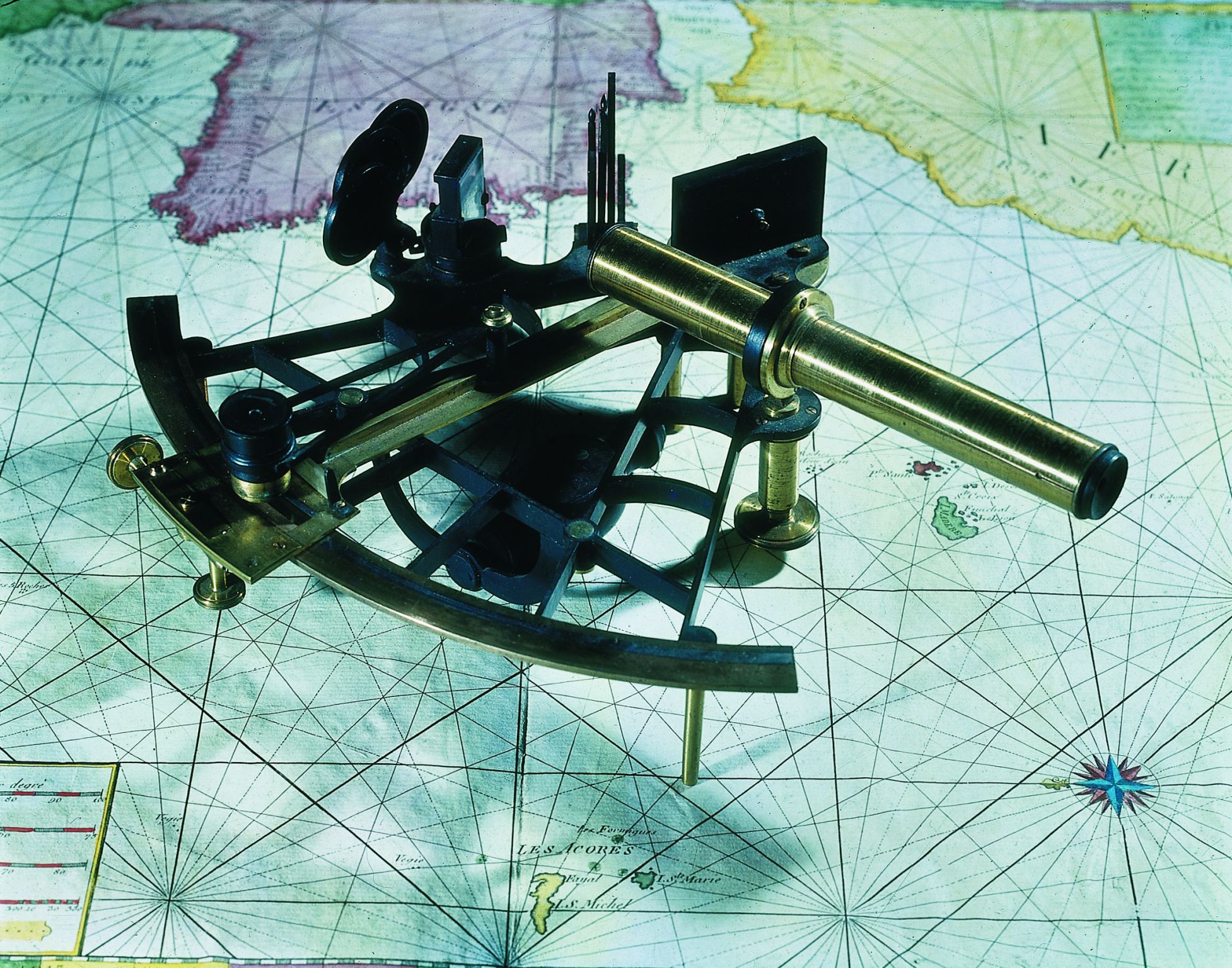 un sextant sur une carte marine (deuxième moitié du XIXe siècle)