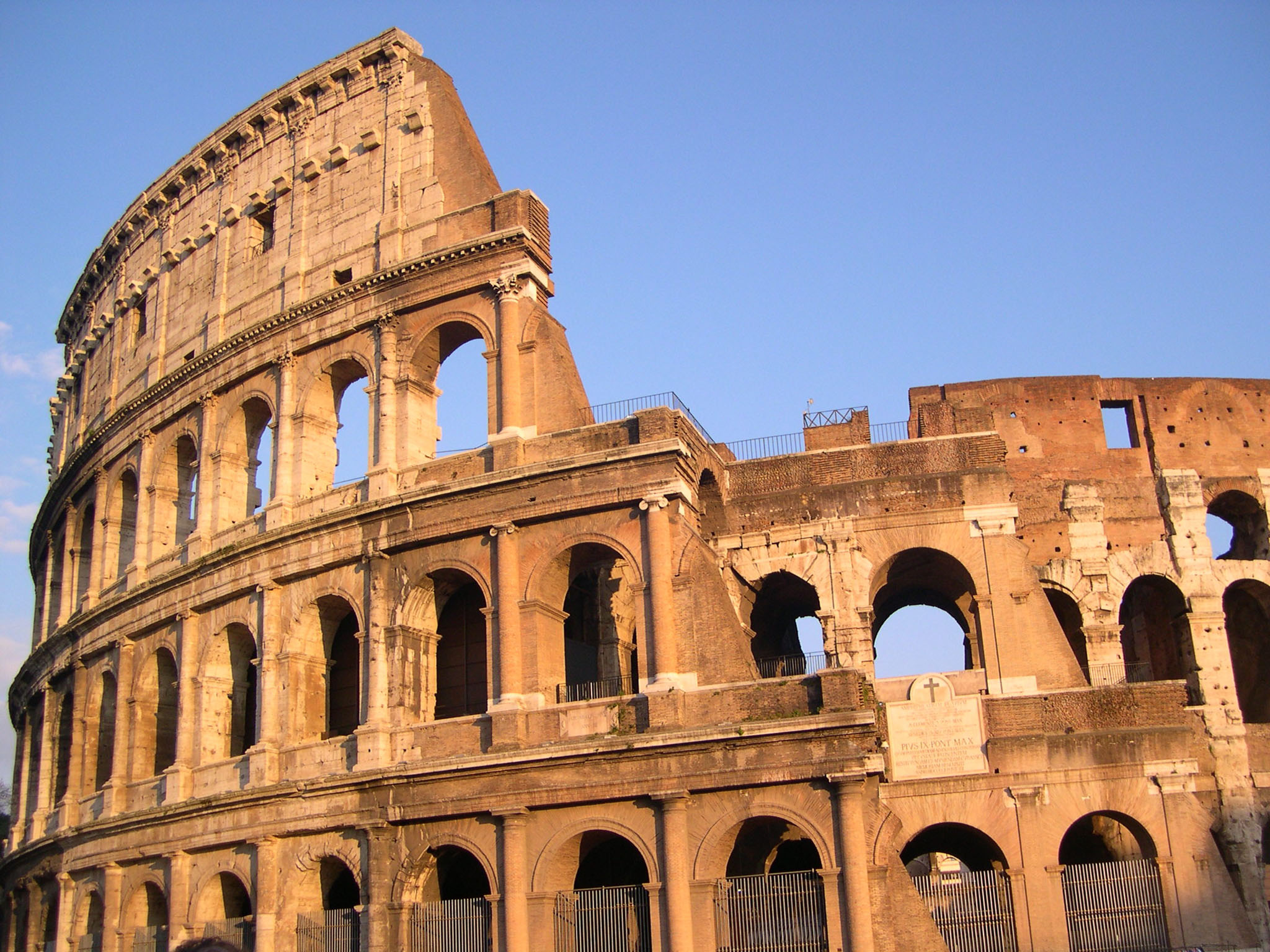 l’amphithéâtre du Colisée, Rome