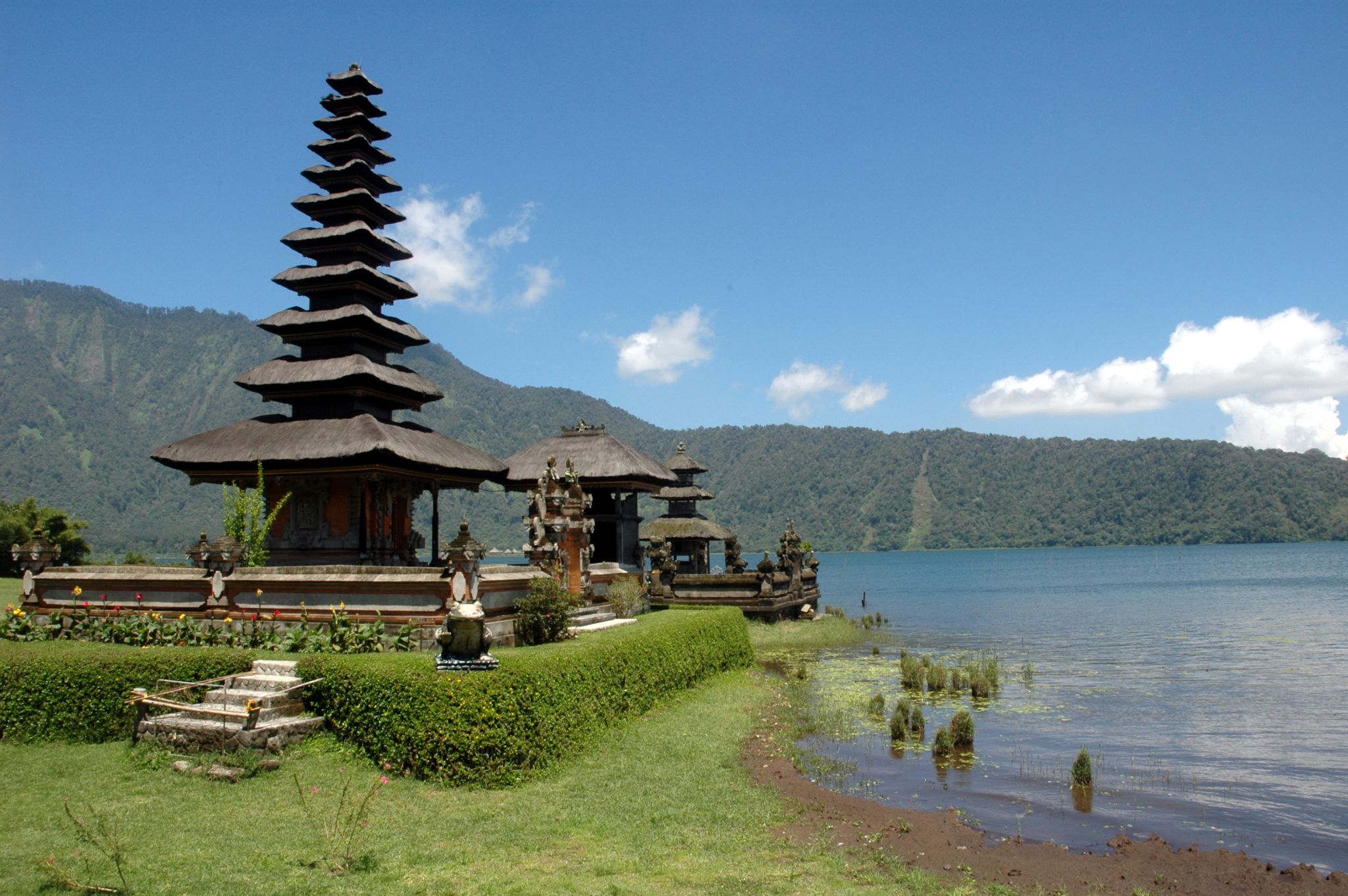 temple de Bedugul, Indonésie