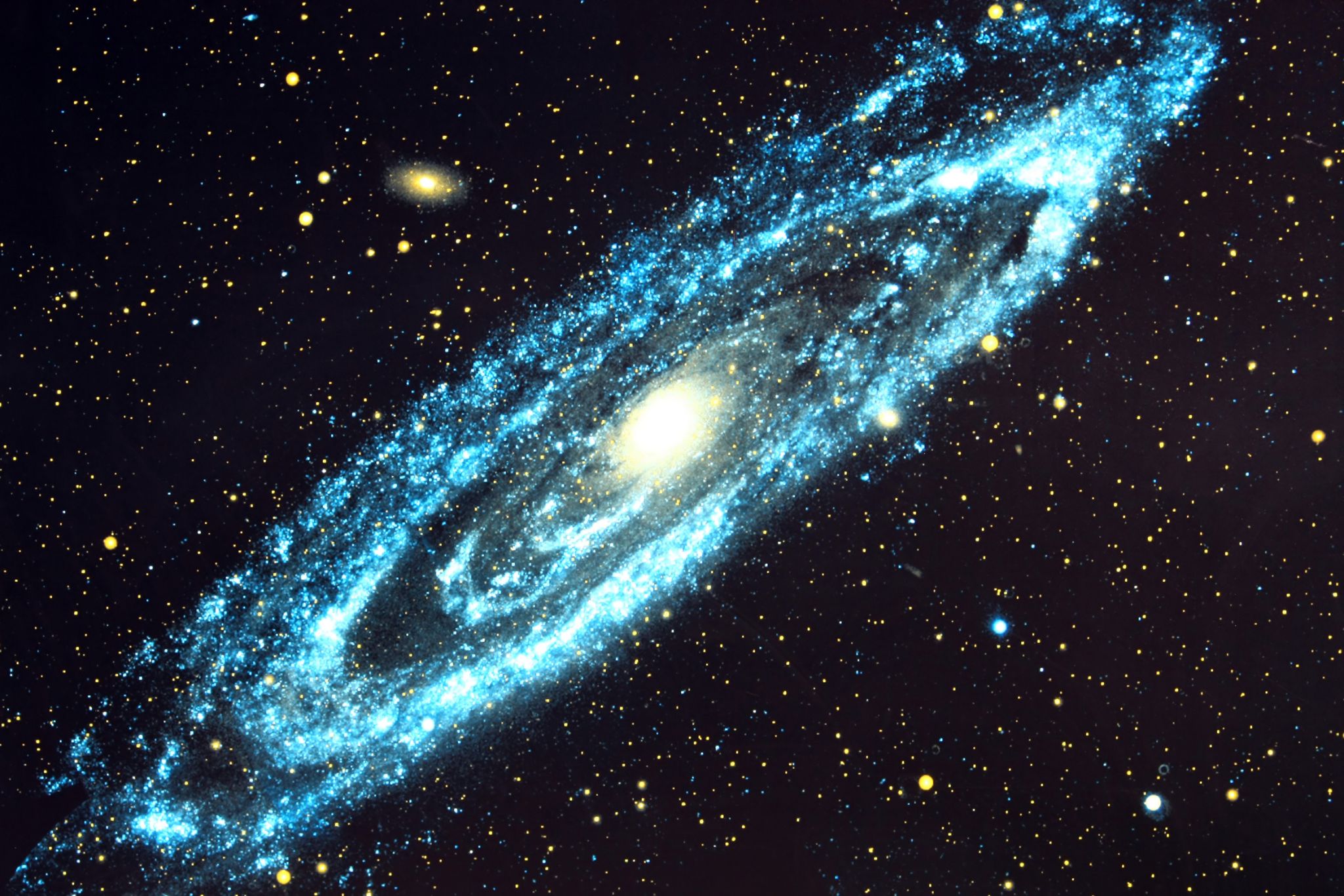 une galaxie spirale, semblable à la Voie lactée qui abrite la Terre