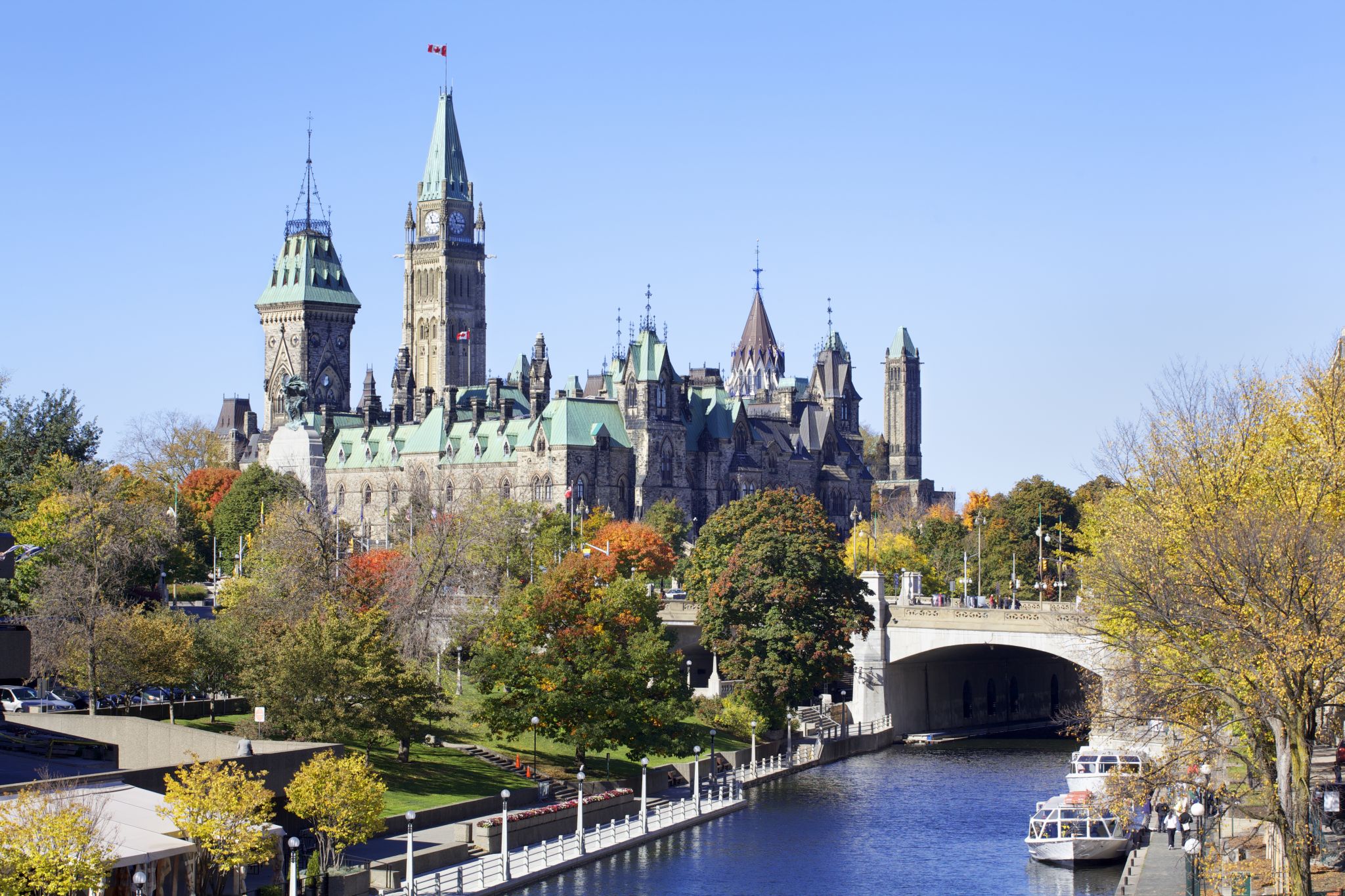 la colline du Parlement à Ottawa (Canada)