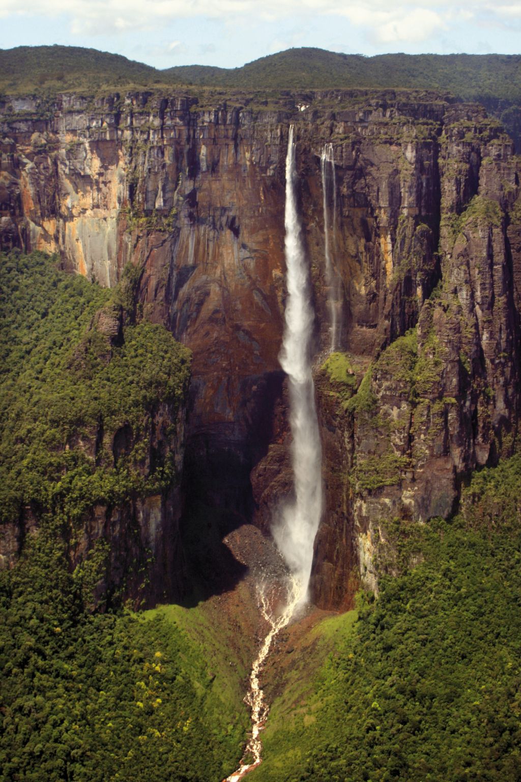 les plus hautes chutes du monde, Salto Angel (Venezuela), 979 m